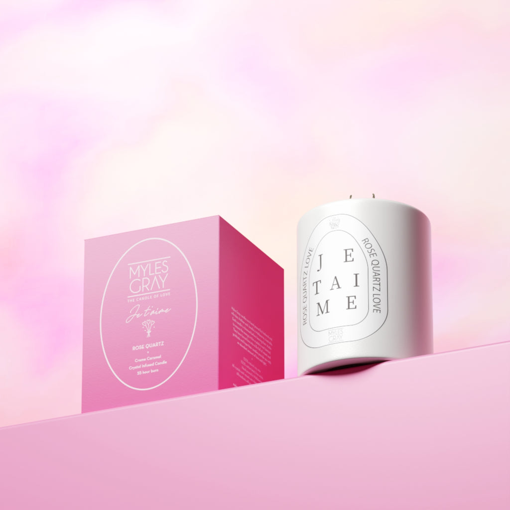 Je t'aime | The Candle of Love